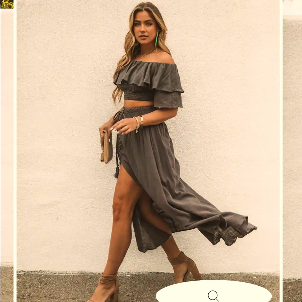 HUMA COTTON MATCHING SET: OFF THE SHOULDER CROP TOP + MAXI SKIRT WITH TASSELS